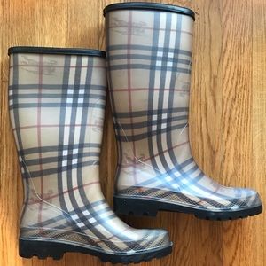 Burberry rain boots